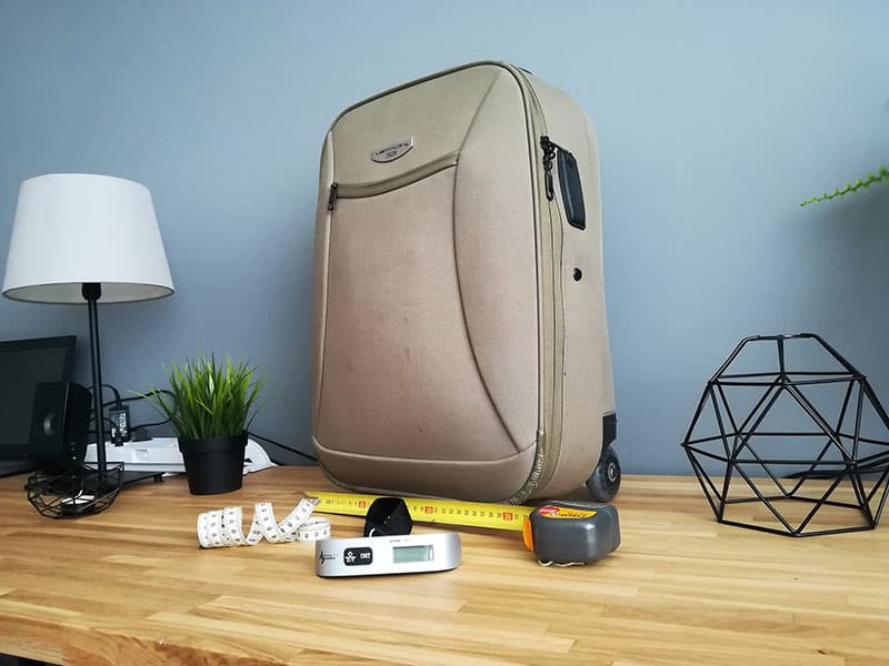 How to Measure Luggage for Airlines (Step-by-Step Guide With Pictures)