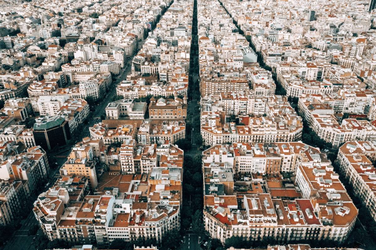 Discover the Best Area to Stay in Barcelona: A Traveler's Paradise Revealed!