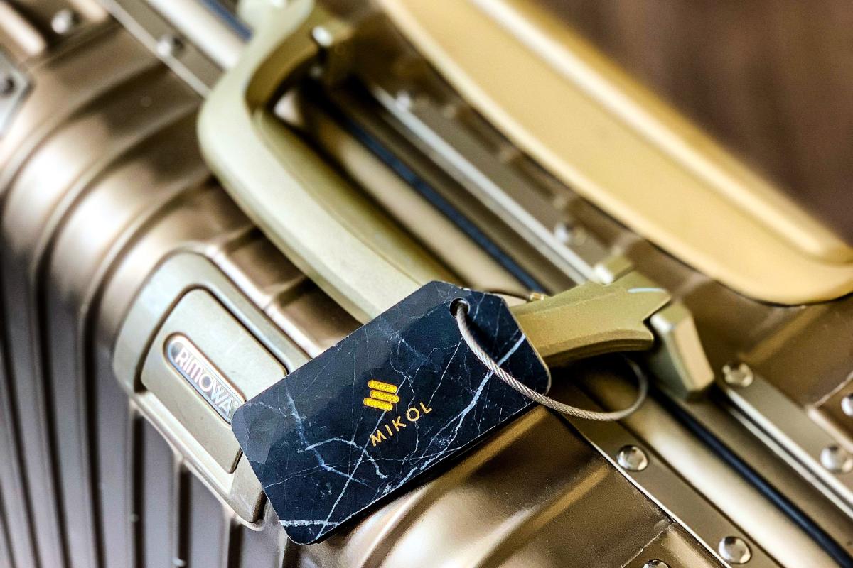 Best Luggage Tags: Never Lose Your Bags Again!