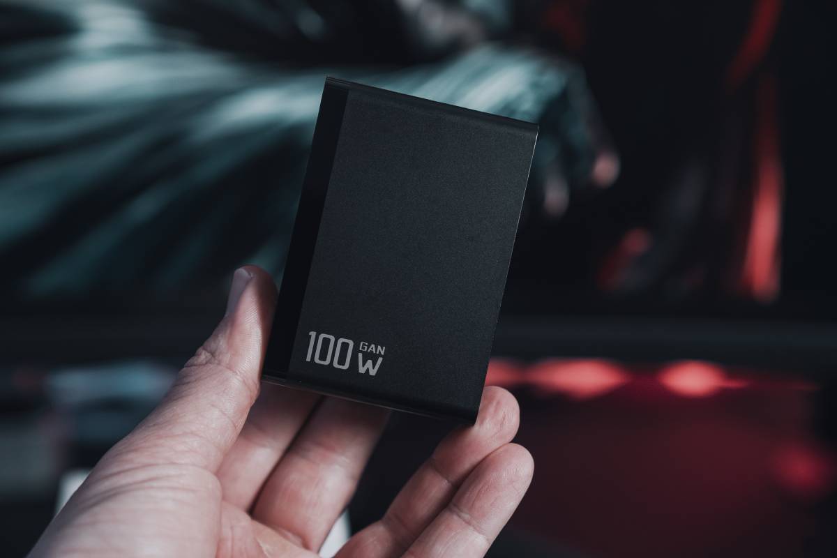 portable charger on a plane TSA rules for power banks