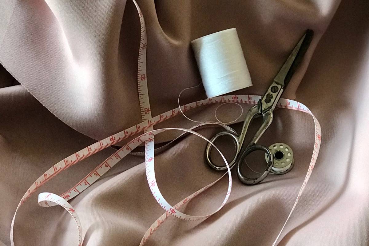 Sew Easy: Can You Take a Sewing Kit on a Plane? Your Ultimate Guide! 23 Sew Easy: Can You Take a Sewing Kit on a Plane? Your Ultimate Guide!