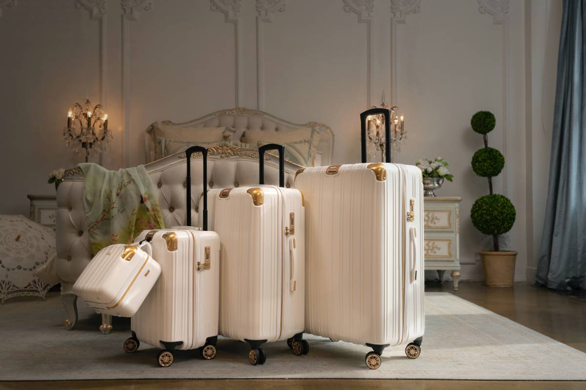 Carry-On Luggage Size Guide 18 Carry-On Luggage Size Guide