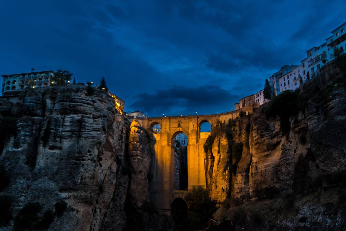 Spain vs Portugal: Unearthing the Charm of the Iberian Peninsula 11 Spain vs Portugal: Unearthing the Charm of the Iberian Peninsula