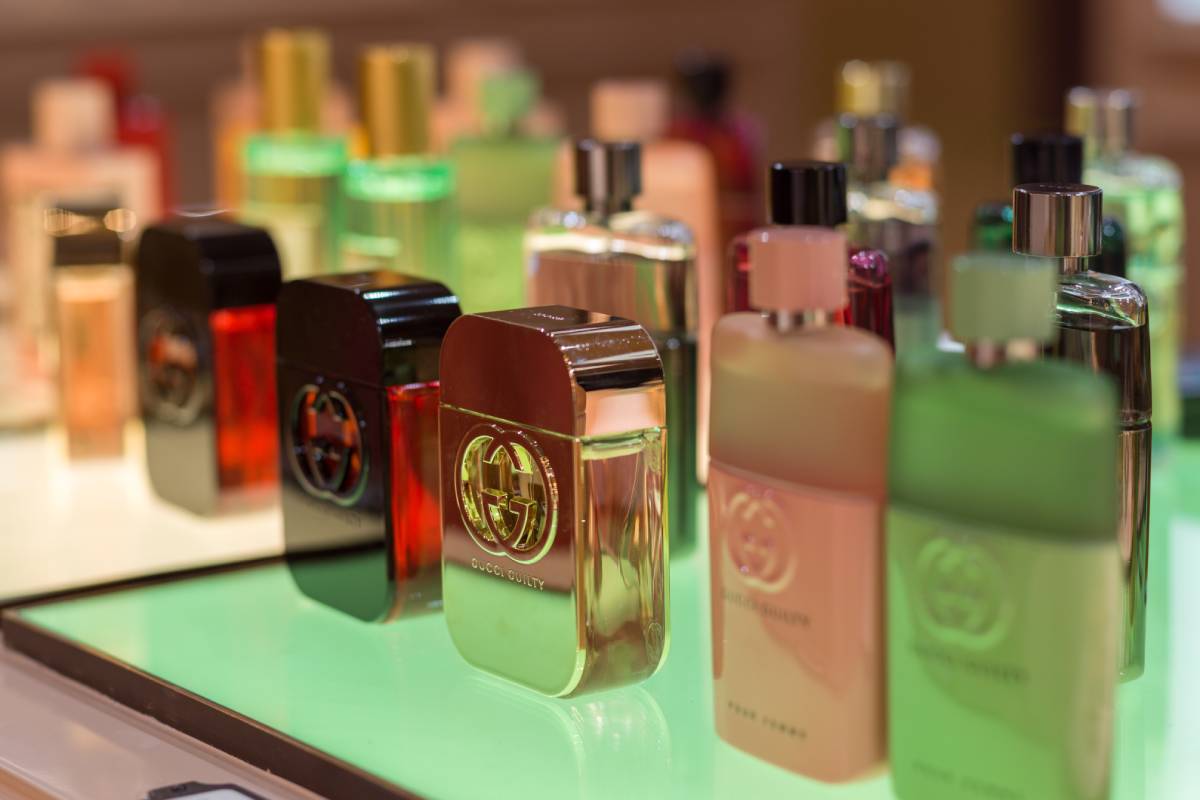 Can You Take Perfume on a Plane? Travel Scents-ibly with These Tips!
