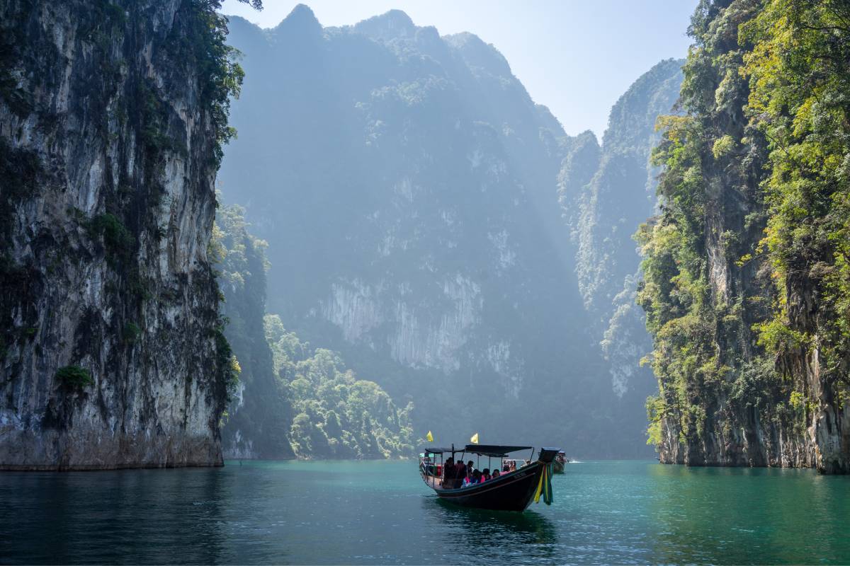 Unveiling the Thai Magic: What to Do in Thailand for an Epic Adventure