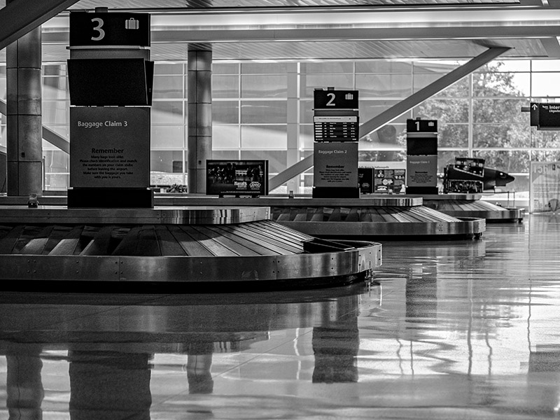 What Happens if You Leave Your Bag at Baggage Claim? 27 What Happens if You Leave Your Bag at Baggage Claim?