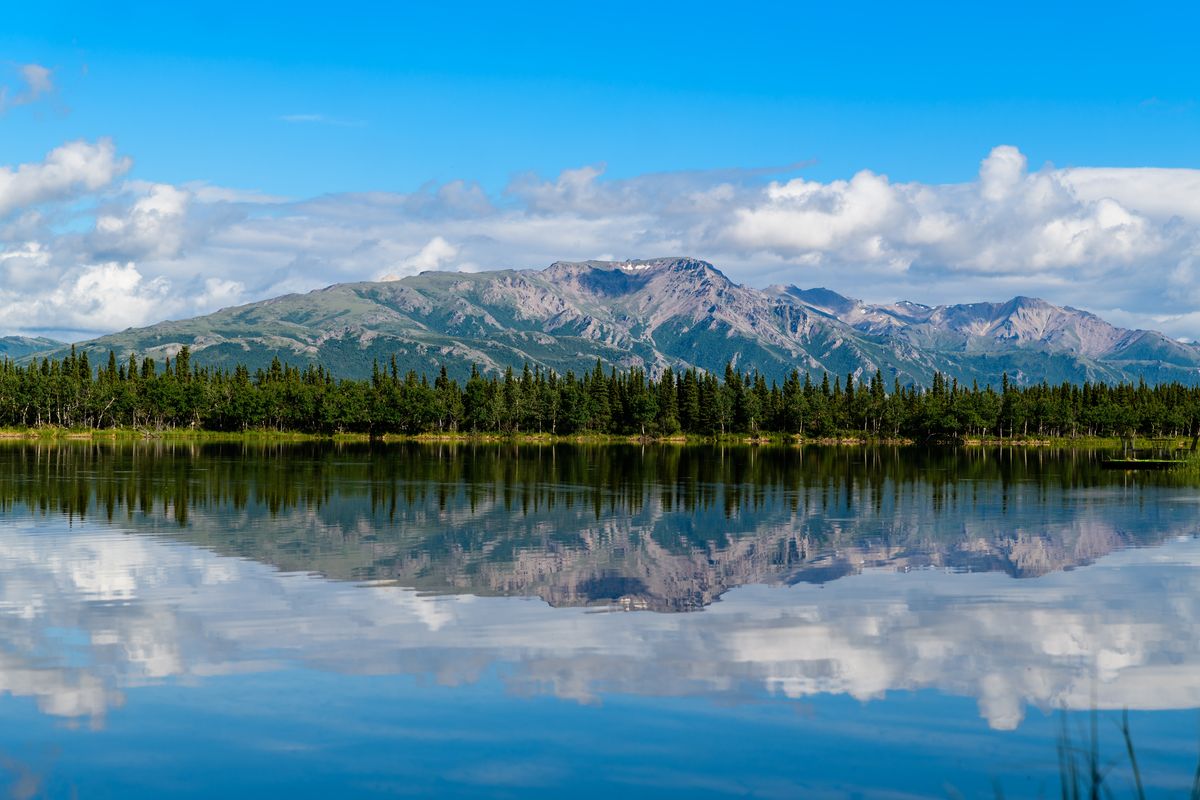 Alaska Unveiled: The Dreamer's Destination Beyond the Arctic Circle 2 Alaska Unveiled: The Dreamer’s Destination Beyond the Arctic Circle