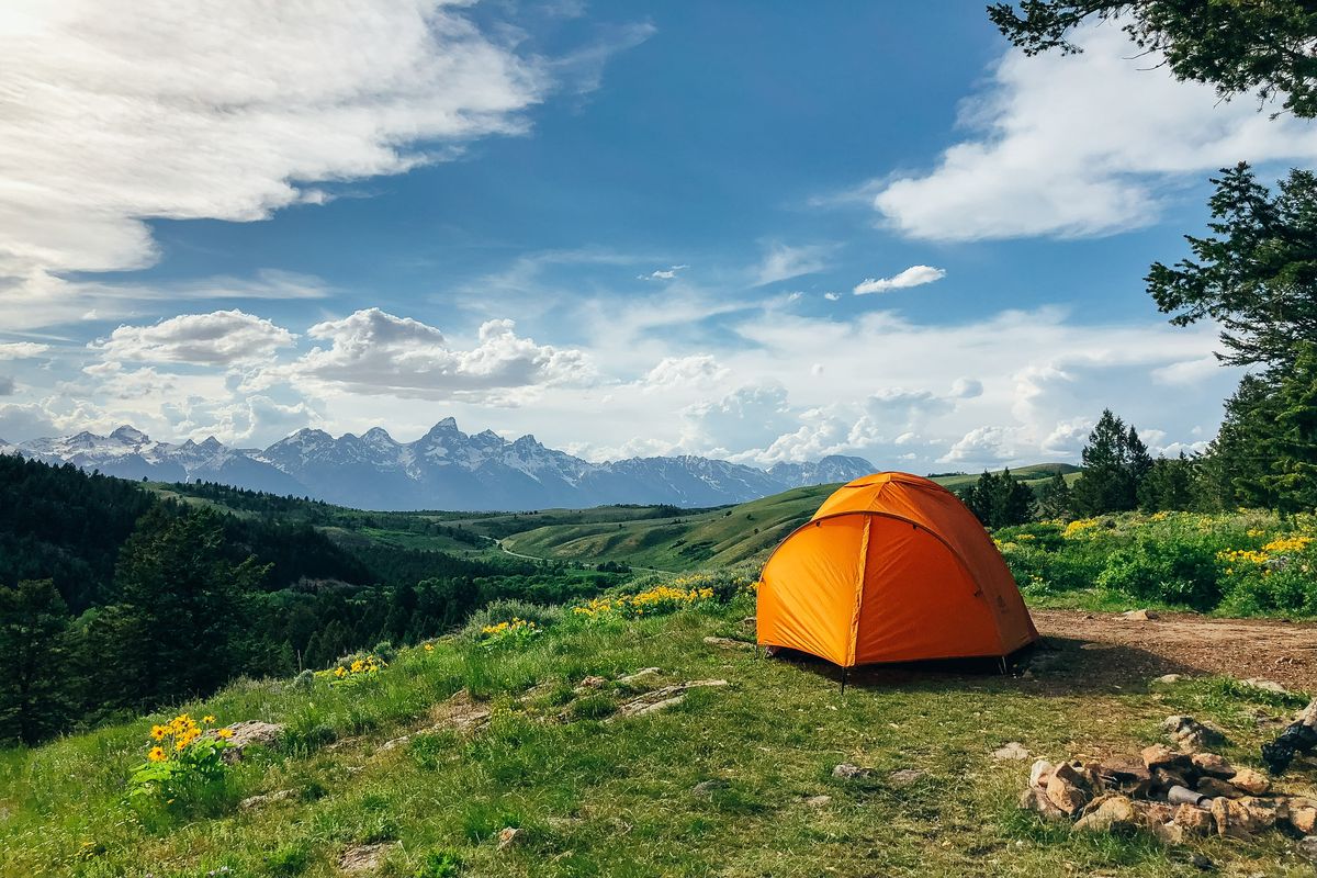 Can You Take a Tent on a Plane? Your Ultimate Guide to Air Travel with Tents 1 Discover the rules and guidelines for bringing a tent on a plane