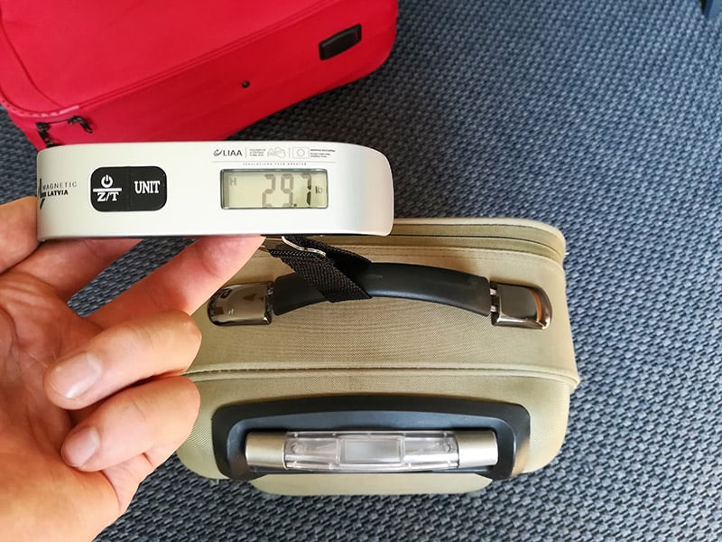 Guide: How to Weigh Your Luggage, Even Without a Scale