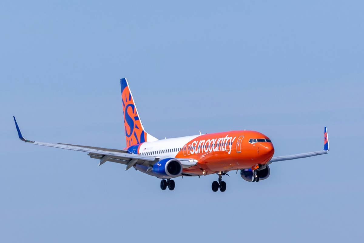 Sun Country Carry-On Size: Rules and Fees (2026) 20 Sun Country Carry-On Size: Rules and Fees (2026)